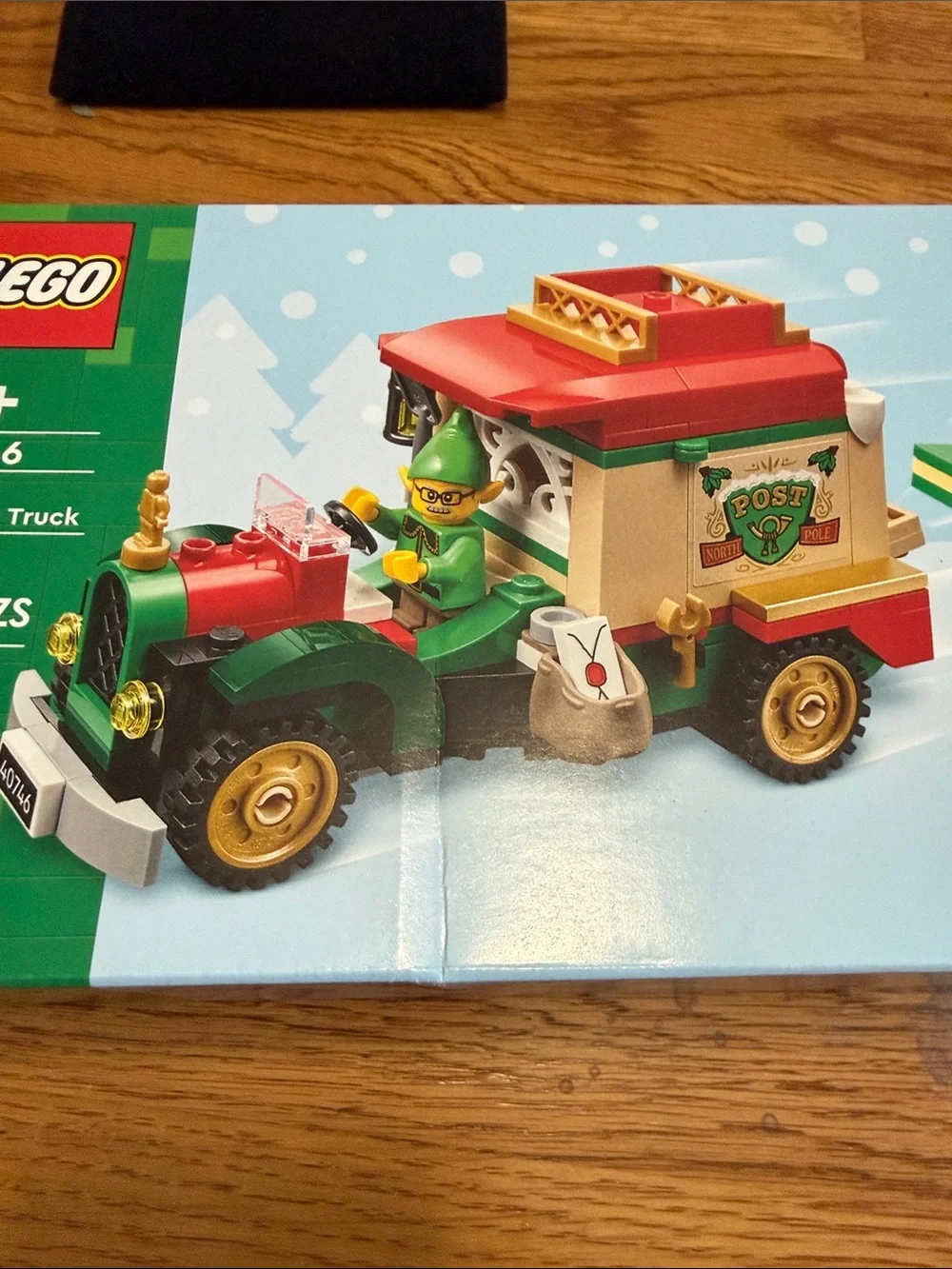 Lego Holiday Delivery Truck Set - Green, Red, Gold